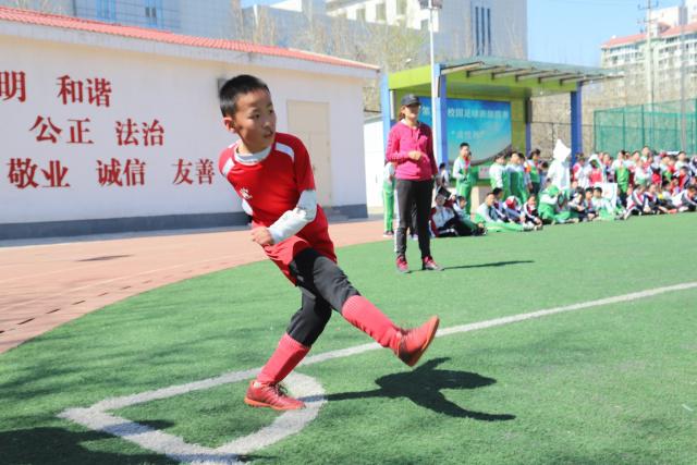 西班牙国家队媒体日 罗德里：世界杯后才会考虑未来